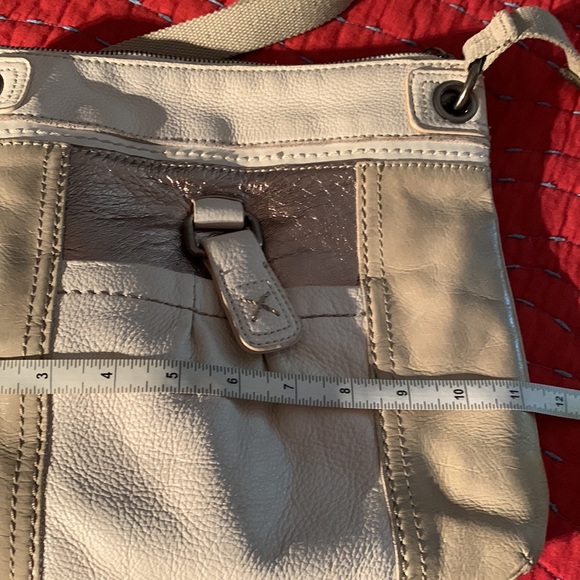 the Sak leather crossbody - Picture 6 of 8